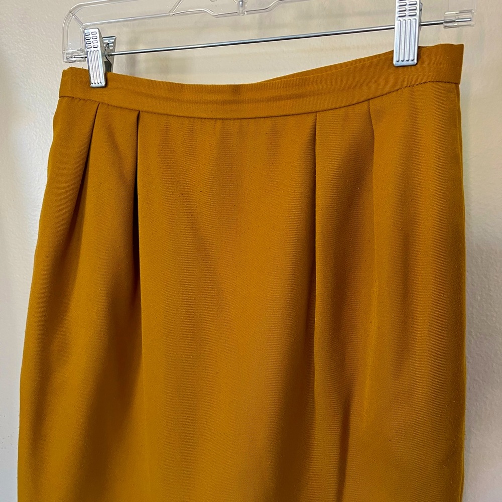 Vintage Gold Pencil Skirt with Pockets
